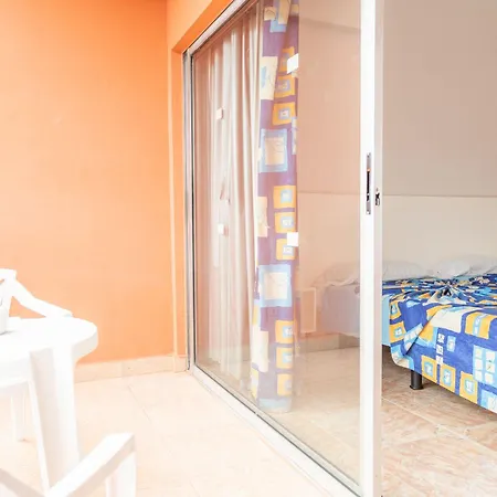 Apartment Chinyero
