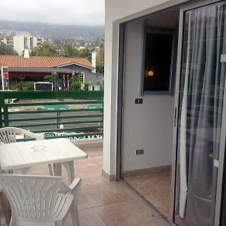 Chinyero Apartment *